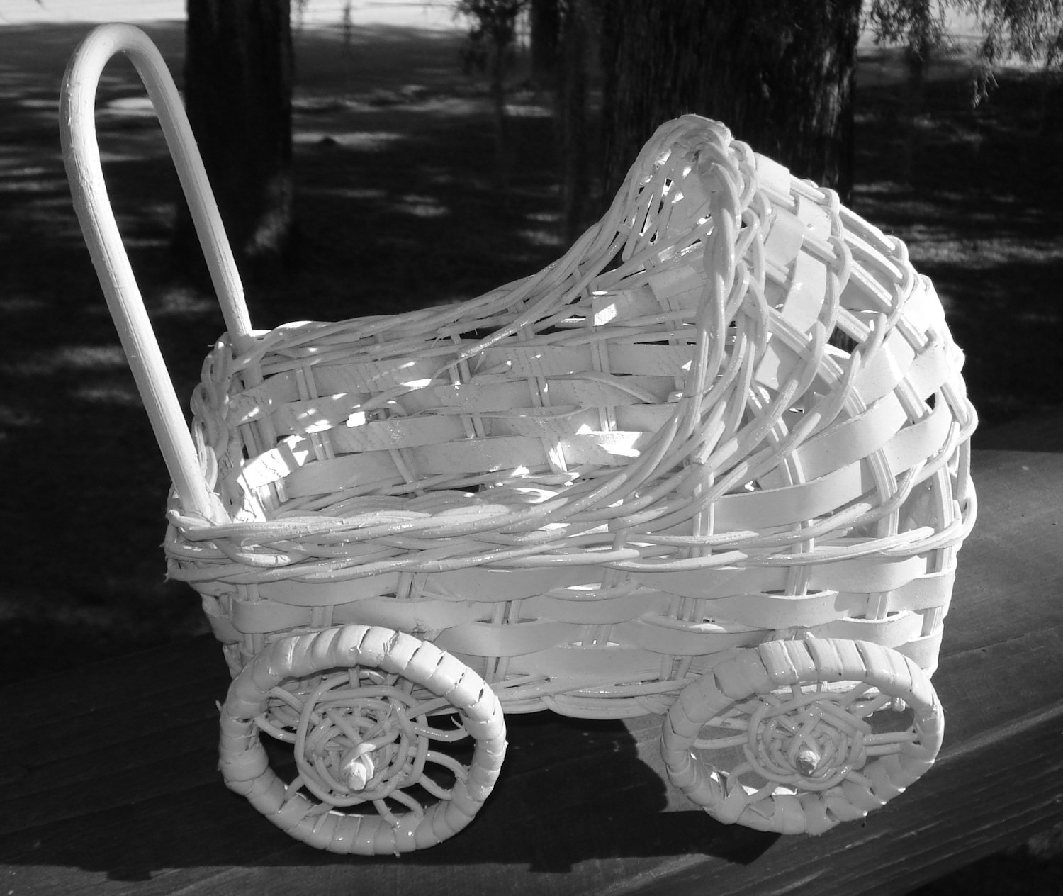 wicker baby carriage